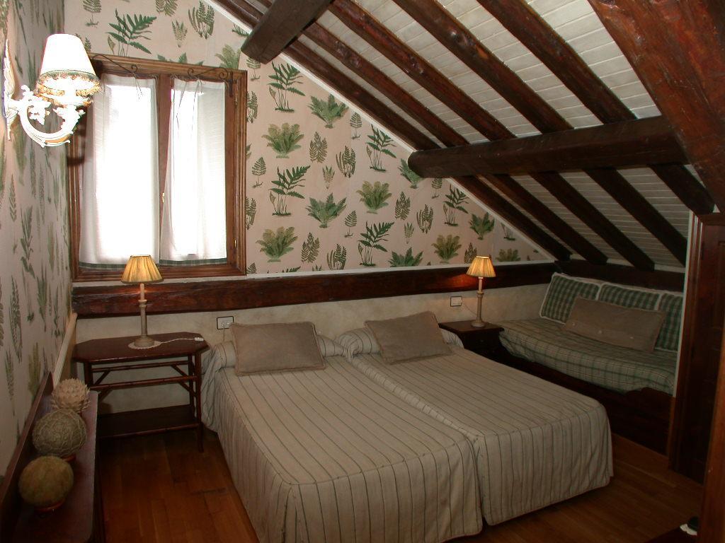 Hotel Casa Frauca Sarvisé Kültér fotó